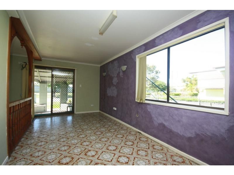 53 Sydney Street, Redcliffe QLD 4020