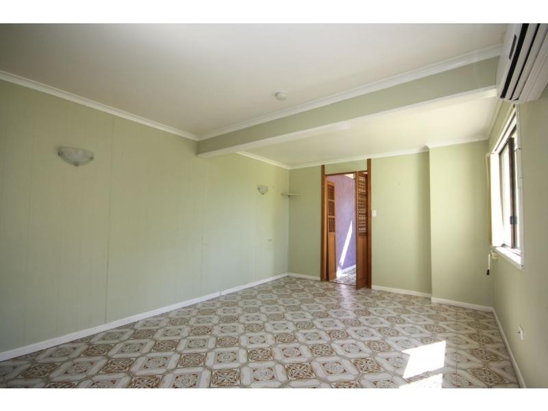 53 Sydney Street, Redcliffe QLD 4020