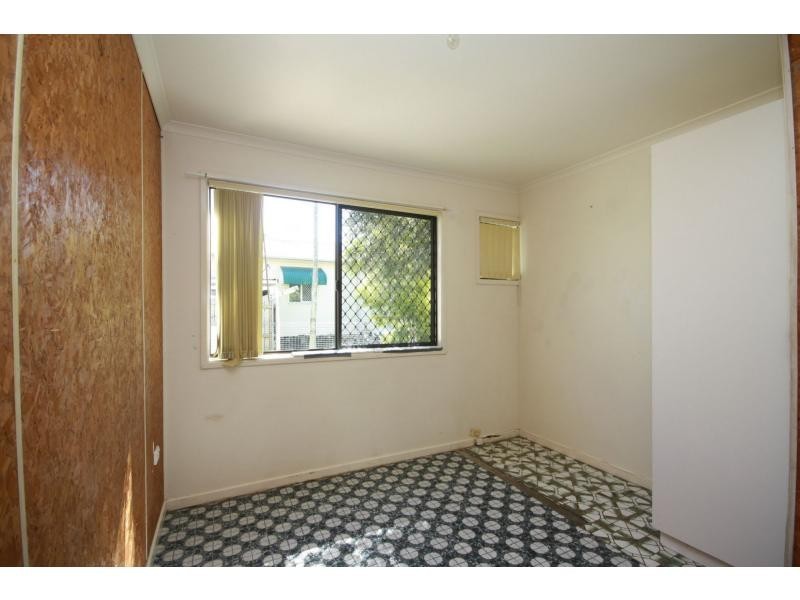 53 Sydney Street, Redcliffe QLD 4020