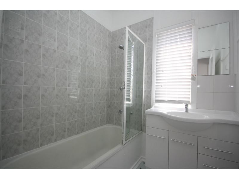 2/385 Elizabeth Avenue, Kippa-ring QLD 4021