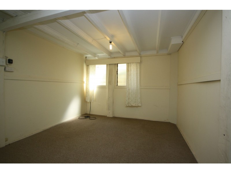 158 Prince Edward Parade, Scarborough QLD 4020