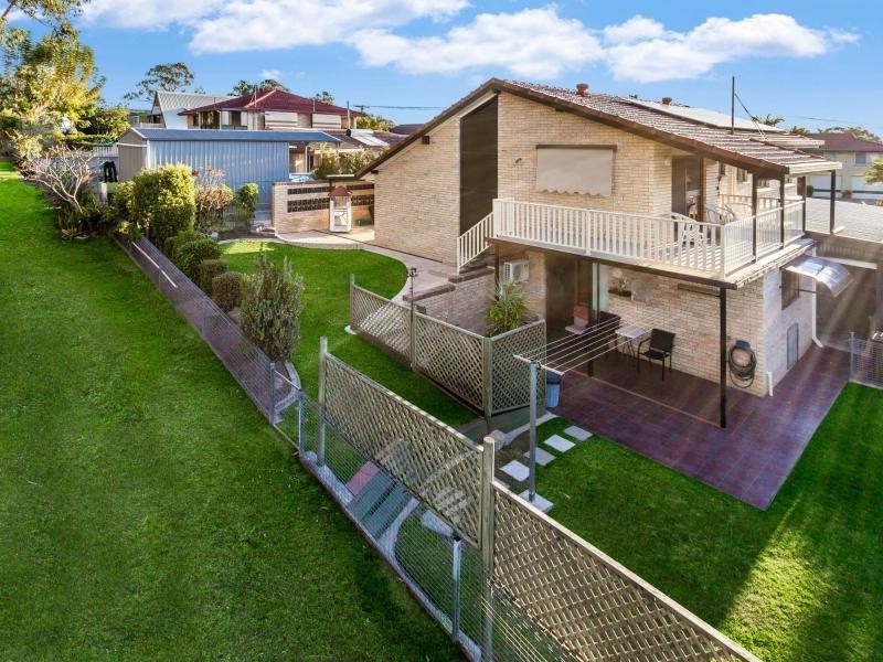 8 Weenah Street, Bracken Ridge QLD 4017