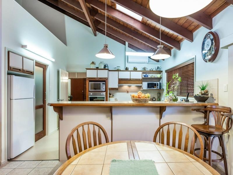 8 Weenah Street, Bracken Ridge QLD 4017