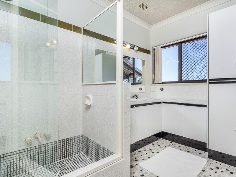 8 Weenah Street, Bracken Ridge QLD 4017