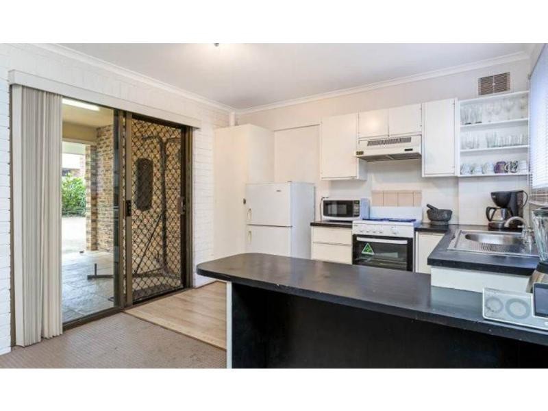 2/55 Ernest Street, Margate QLD 4019