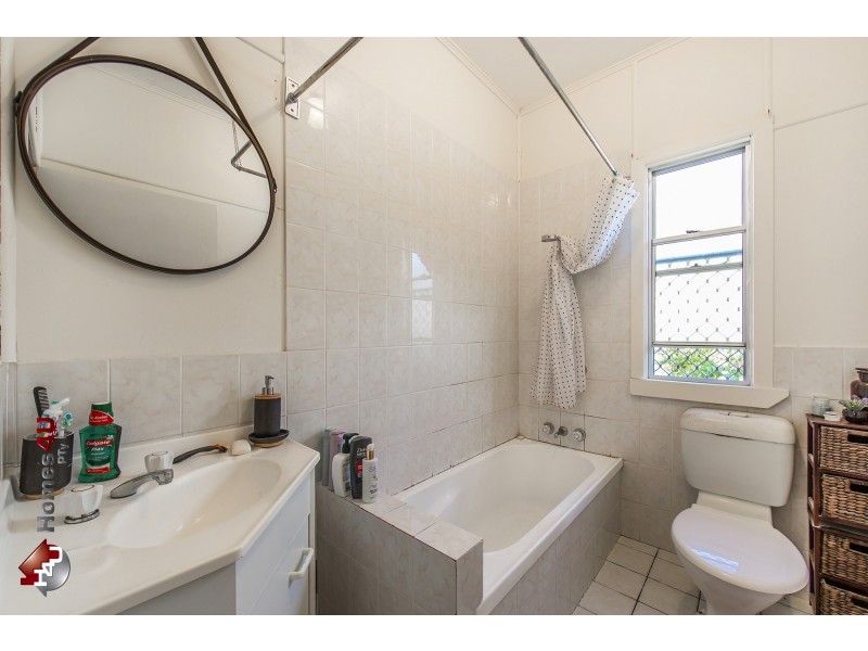103 Dover Road, Redcliffe QLD 4020