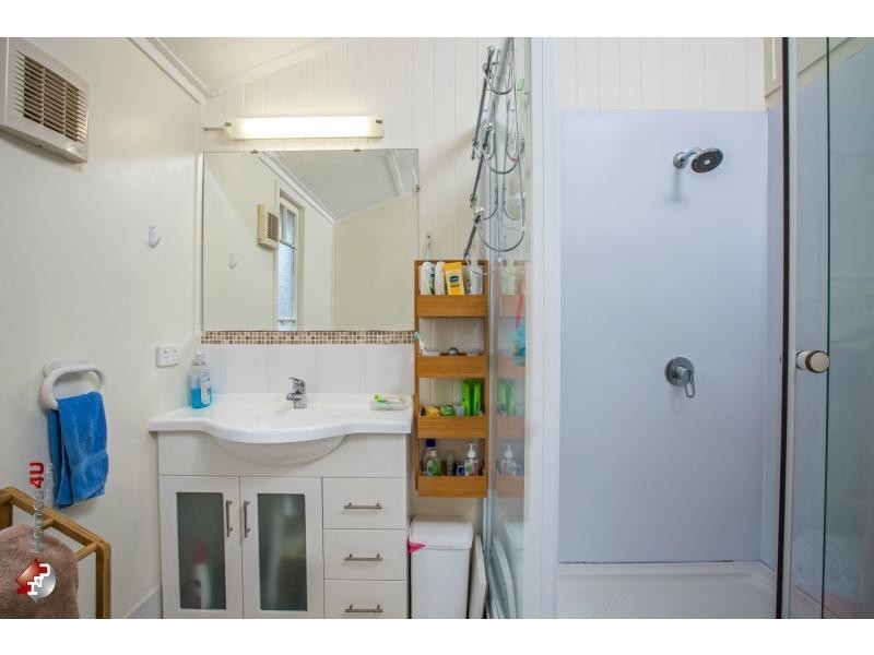 25 Kate Street, Woody Point QLD 4019