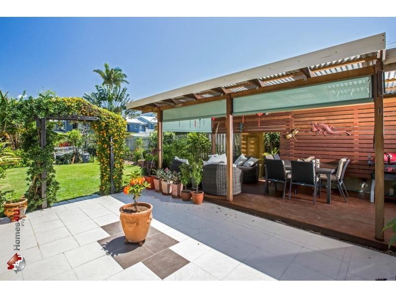 25 Kate Street, Woody Point QLD 4019