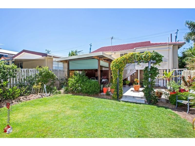 25 Kate Street, Woody Point QLD 4019