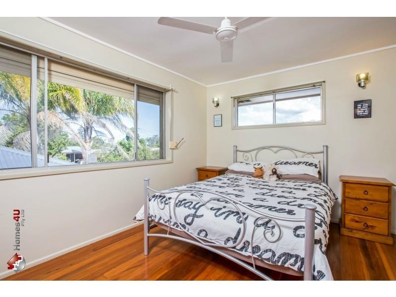 23 Andrew Street, Kallangur QLD 4503