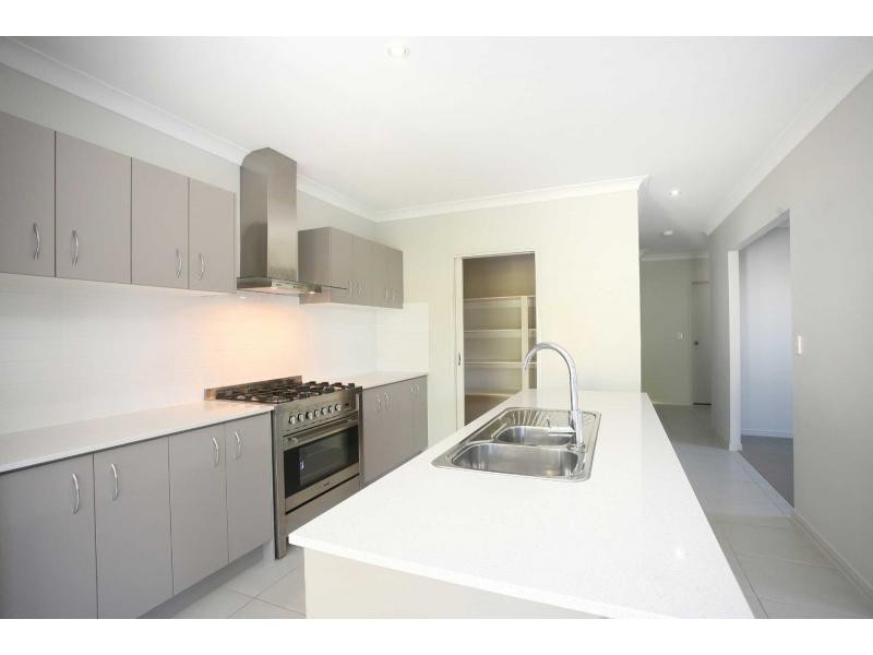 24 Clifford Street, Woody Point QLD 4019