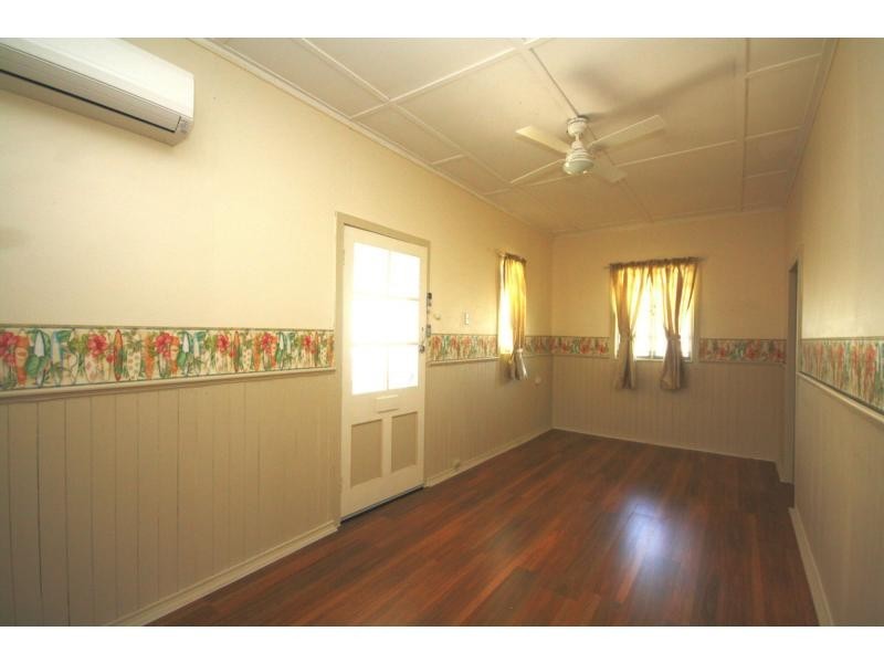 14 McCulloch Avenue, Margate QLD 4019