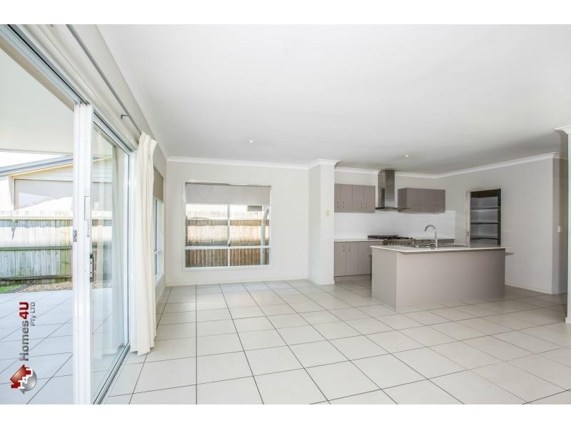 24 Clifford Street, Woody Point QLD 4019