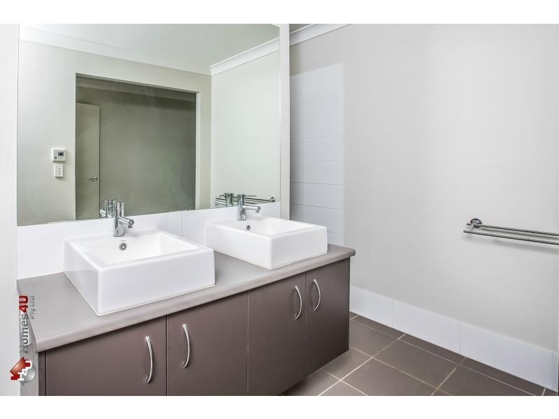 24 Clifford Street, Woody Point QLD 4019