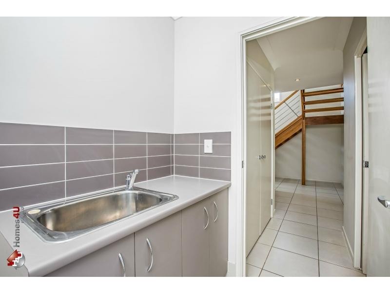 24 Clifford Street, Woody Point QLD 4019