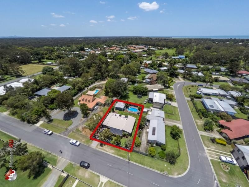 35 Dawn Street, Deception Bay QLD 4508