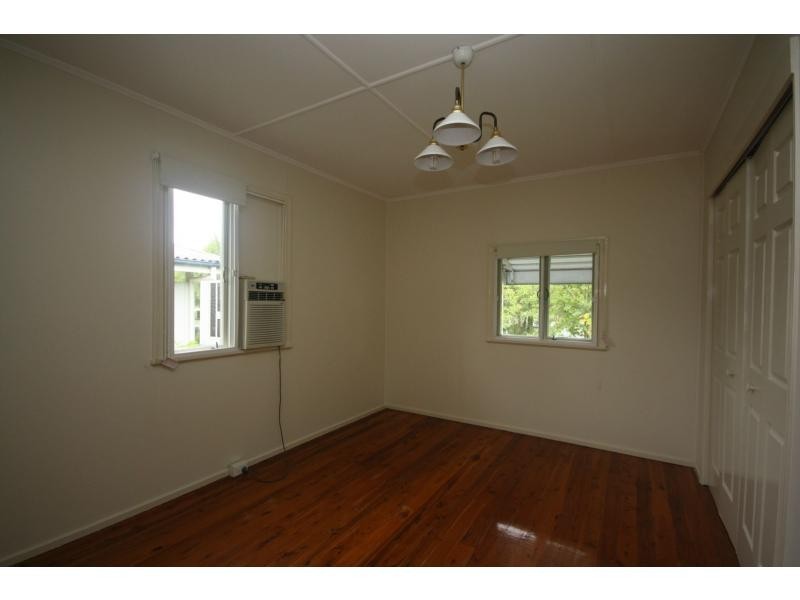 14 Reedy Street, Redcliffe QLD 4020