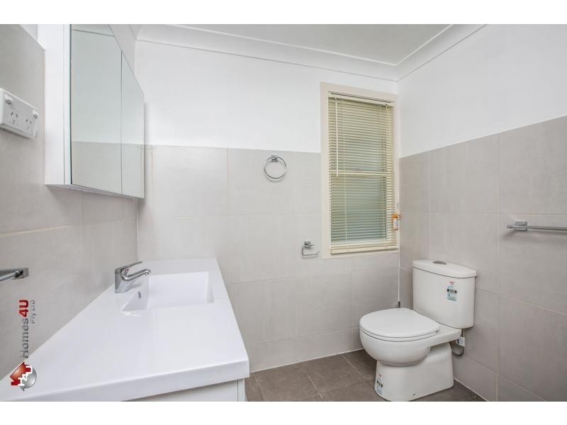 6 Louis Street, Redcliffe QLD 4020