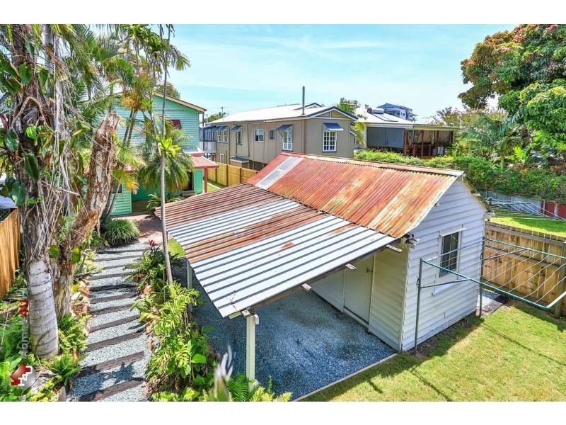 6 Louis Street, Redcliffe QLD 4020