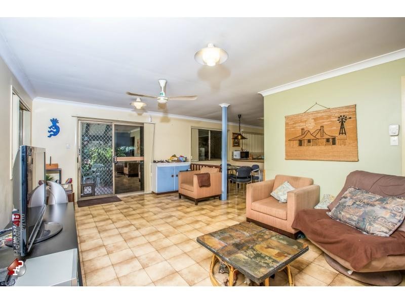 66 Cambridge Street, Rothwell QLD 4022