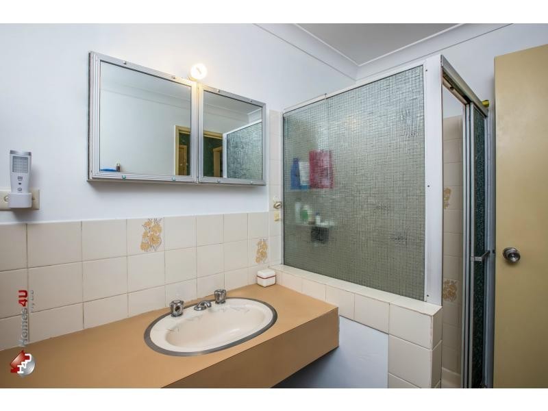 66 Cambridge Street, Rothwell QLD 4022
