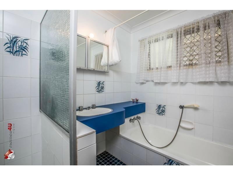 66 Cambridge Street, Rothwell QLD 4022