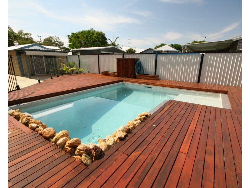 35 Yacht Street, Clontarf QLD 4019