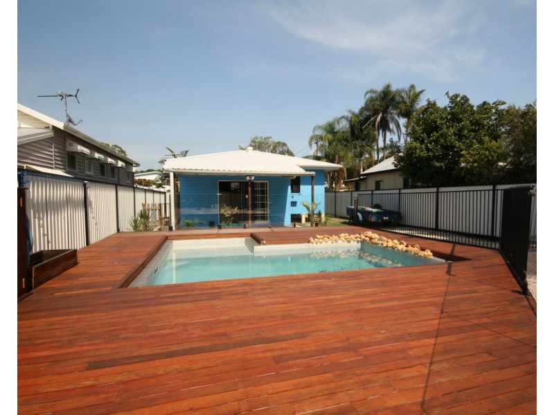 35 Yacht Street, Clontarf QLD 4019