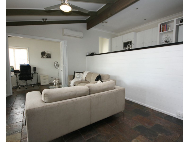 32 Chatham Street, Margate QLD 4019