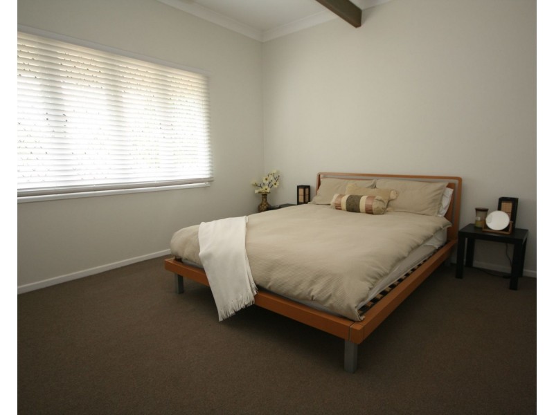 32 Chatham Street, Margate QLD 4019