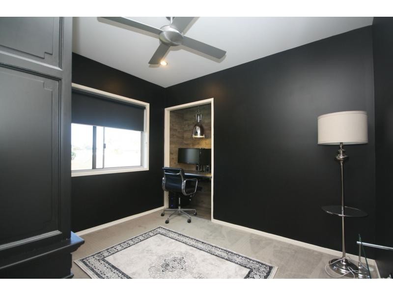 4 Harriet Street, Clontarf QLD 4019