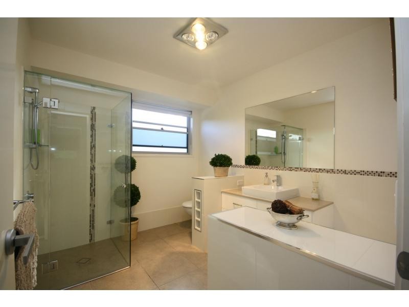 4 Harriet Street, Clontarf QLD 4019