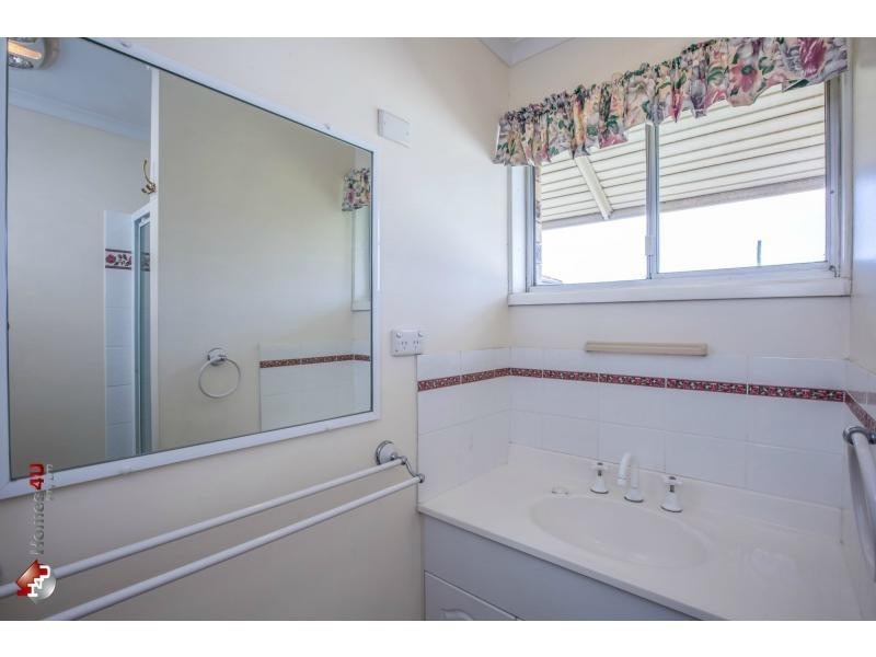 4/124 Hornibrook Esplanade, Clontarf QLD 4019
