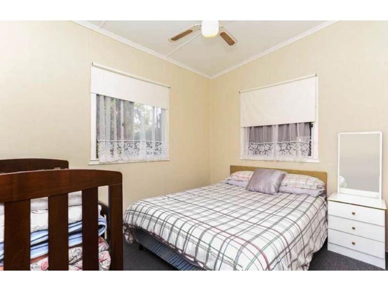 143 Oxley Avenue, Woody Point QLD 4019