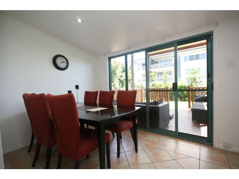 2 Ewart Street, Clontarf QLD 4019