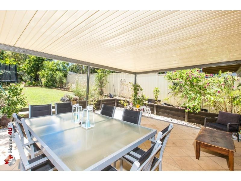 18 Pikett Street, Clontarf QLD 4019