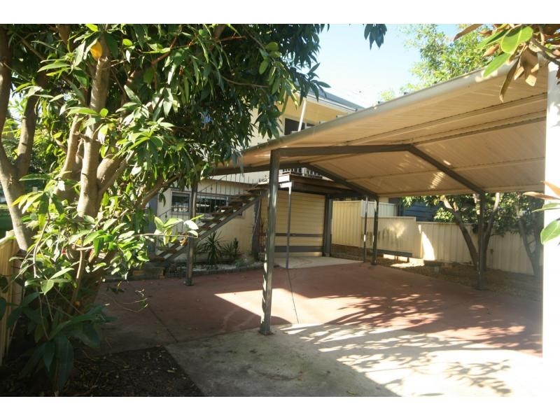 18 Pikett Street, Clontarf QLD 4019