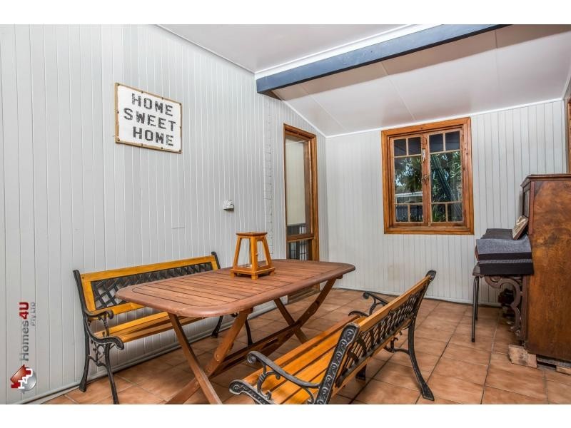 35 Dawn Street, Deception Bay QLD 4508