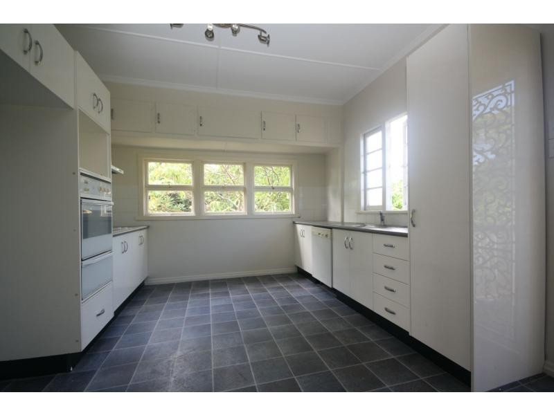 1/36 Langdon Avenue, Margate QLD 4019