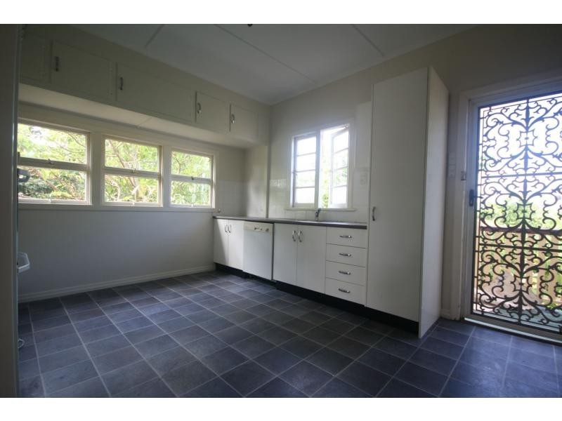 1/36 Langdon Avenue, Margate QLD 4019