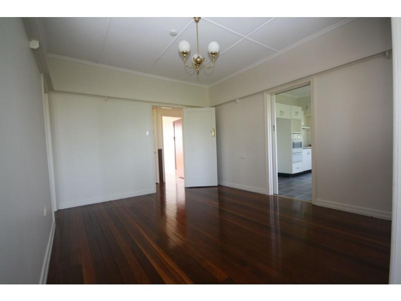 1/36 Langdon Avenue, Margate QLD 4019