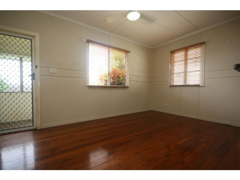 19 Elizabeth Avenue, Clontarf QLD 4019