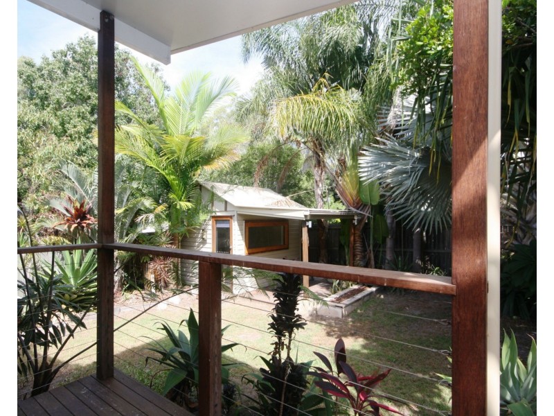 51 Pikett Street, Clontarf QLD 4019