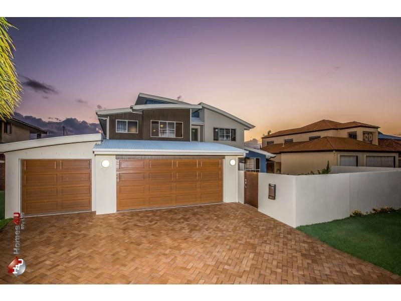 11 Defender Street, Newport QLD 4020