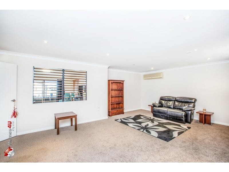 11 Defender Street, Newport QLD 4020