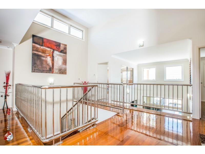 11 Defender Street, Newport QLD 4020