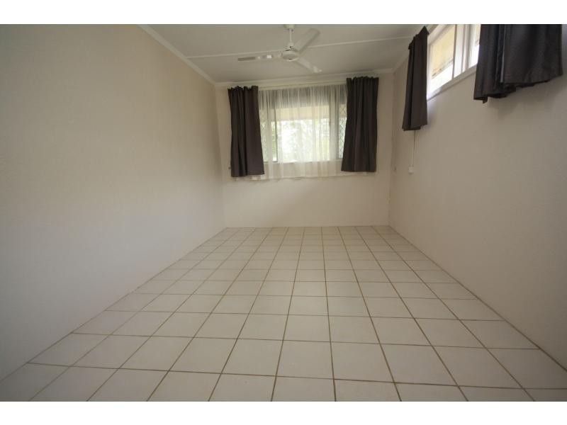 62 Anzac Avenue, Redcliffe QLD 4020