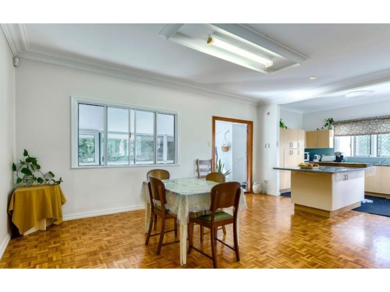 42 Bryden Street, Windsor QLD 4030