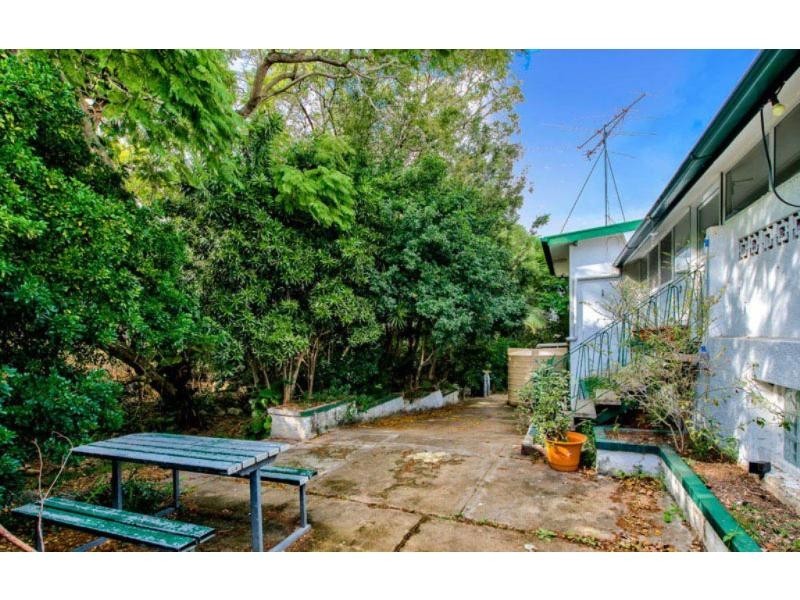 42 Bryden Street, Windsor QLD 4030