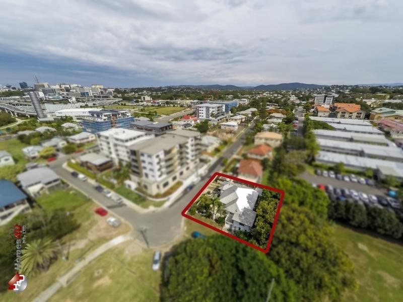 42 Bryden Street, Windsor QLD 4030